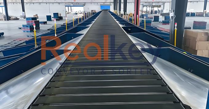 Realkey เครื่องคัดแยกสายพานแคบ in operation showing parซีอีl sorting proซีอีss